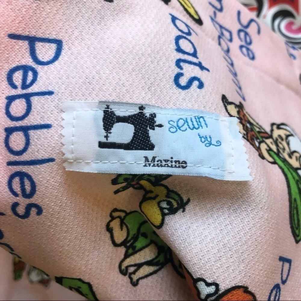 VTG Handmade Baby Crib Quilt Colorblock Patchwork M Pebbles Bam Bam Print 52X46”